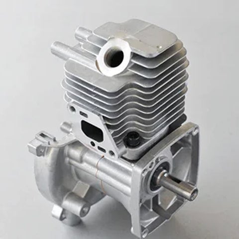 自社開発エンジン